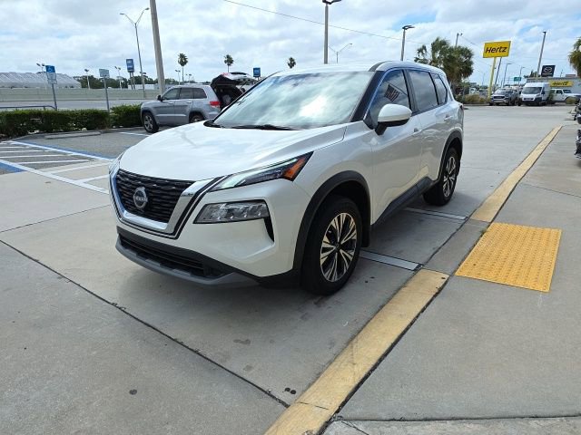 Used 2023 Nissan Rogue SV image 8