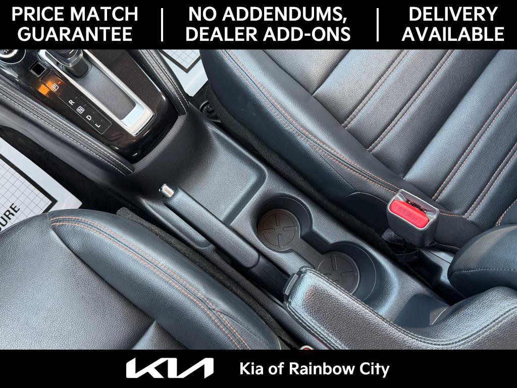 Used 2020 Nissan Kicks SR w/ SR Premium Package image 30