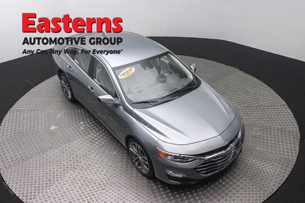 Used 2024 Chevrolet Malibu LT FWD image 3