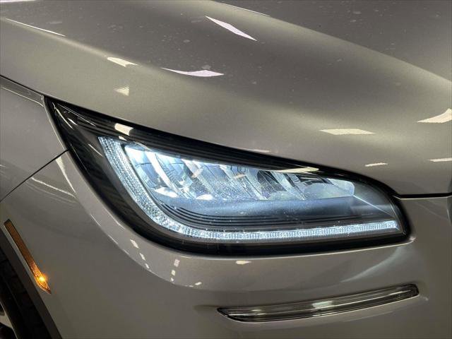 Used 2022 Lincoln Corsair AWD w/ Equipment Group 101A image 7