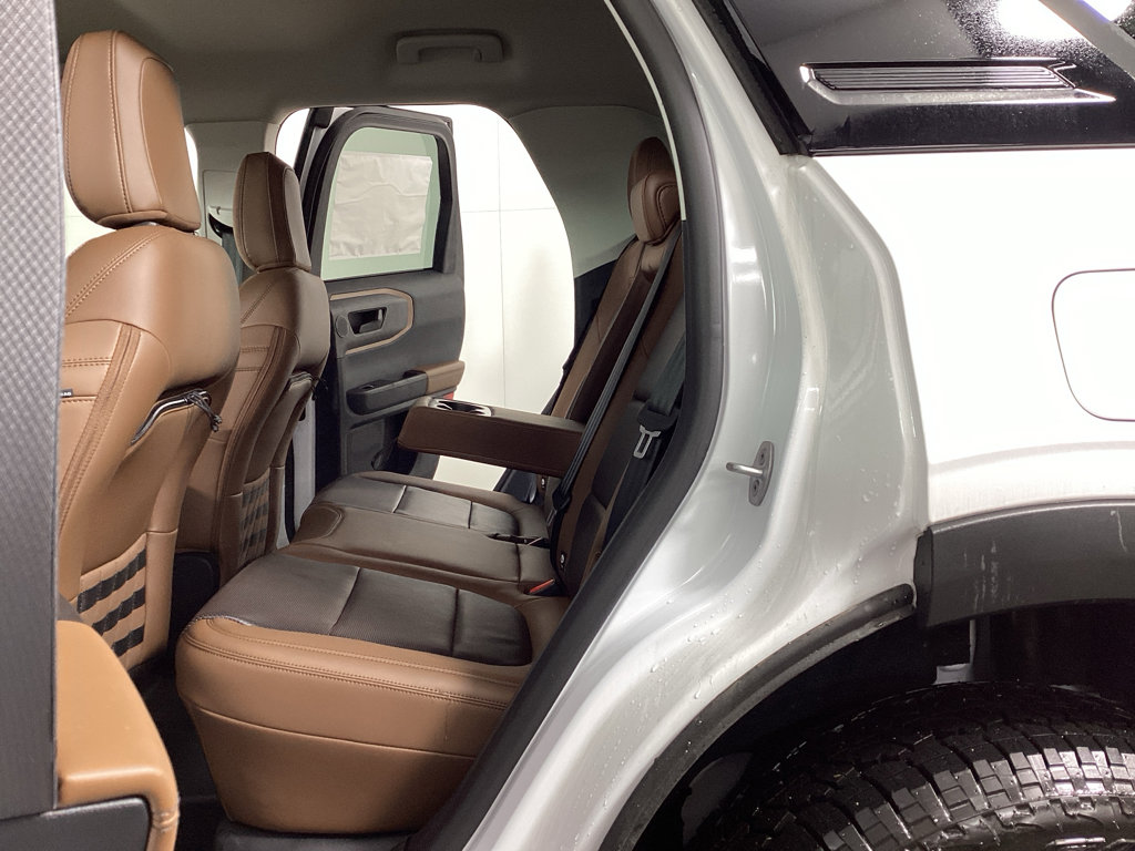 Used 2024 Ford Bronco Sport Badlands w/ Premium Package image 11