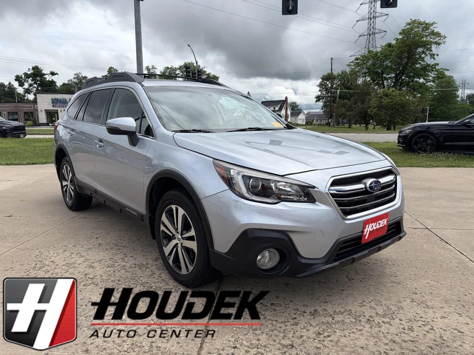Used 2018 Subaru Outback 2.5i Limited w/ Protection Package #1 AWD/4WD image 1
