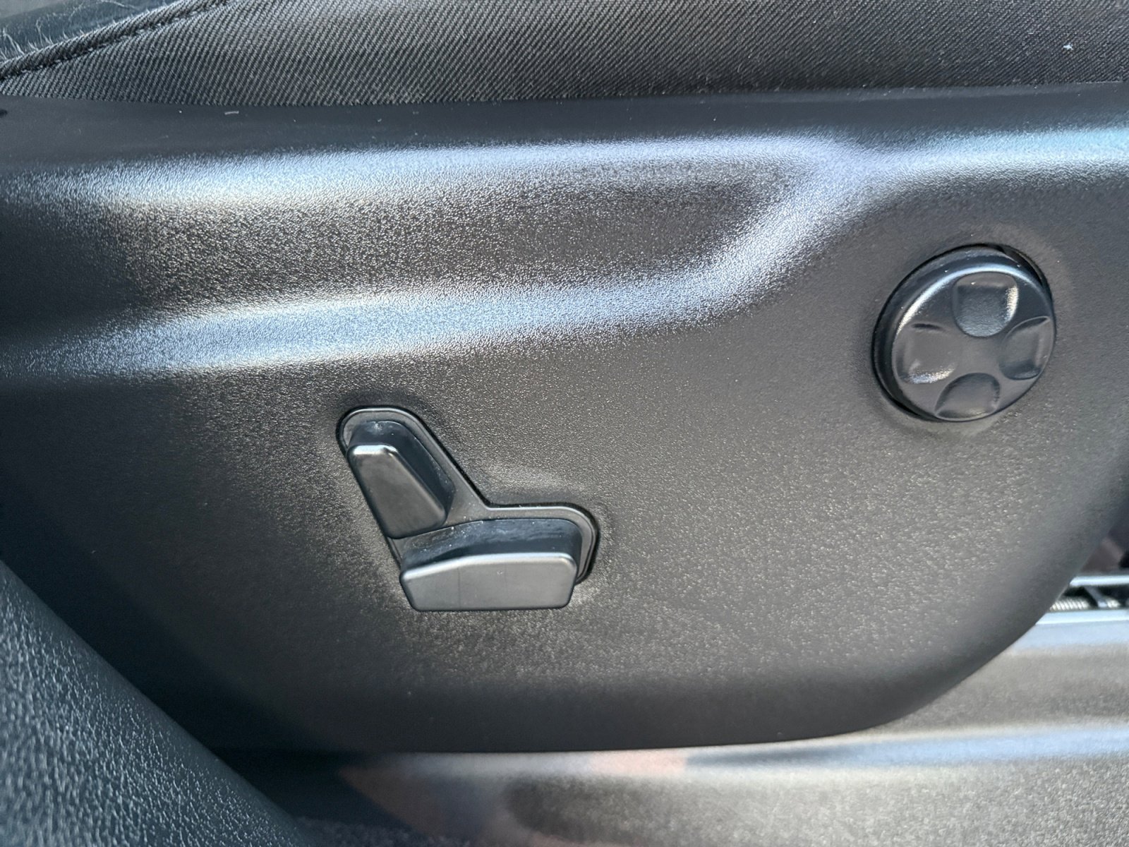 Certified 2019 Dodge Durango R/T w/ Technology Group image 31