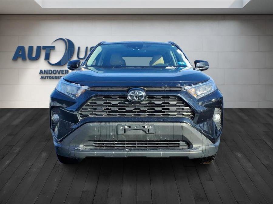 Used 2021 Toyota RAV4 XLE Premium image 13
