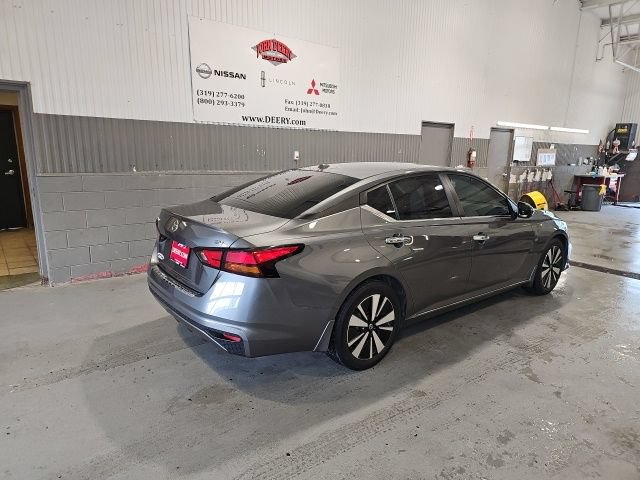 Used 2022 Nissan Altima 2.5 SV FWD image 3