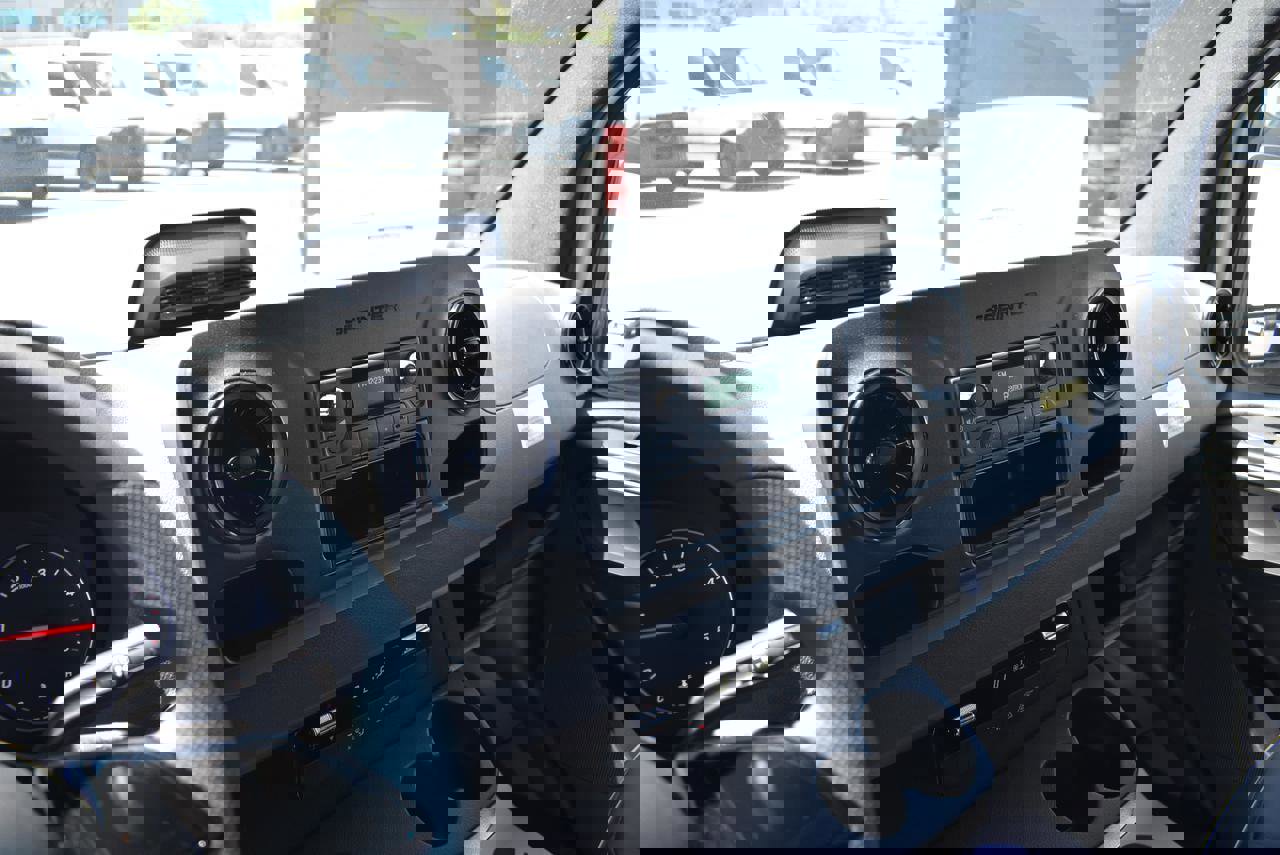 New 2025 Mercedes-Benz Sprinter 2500 image 9