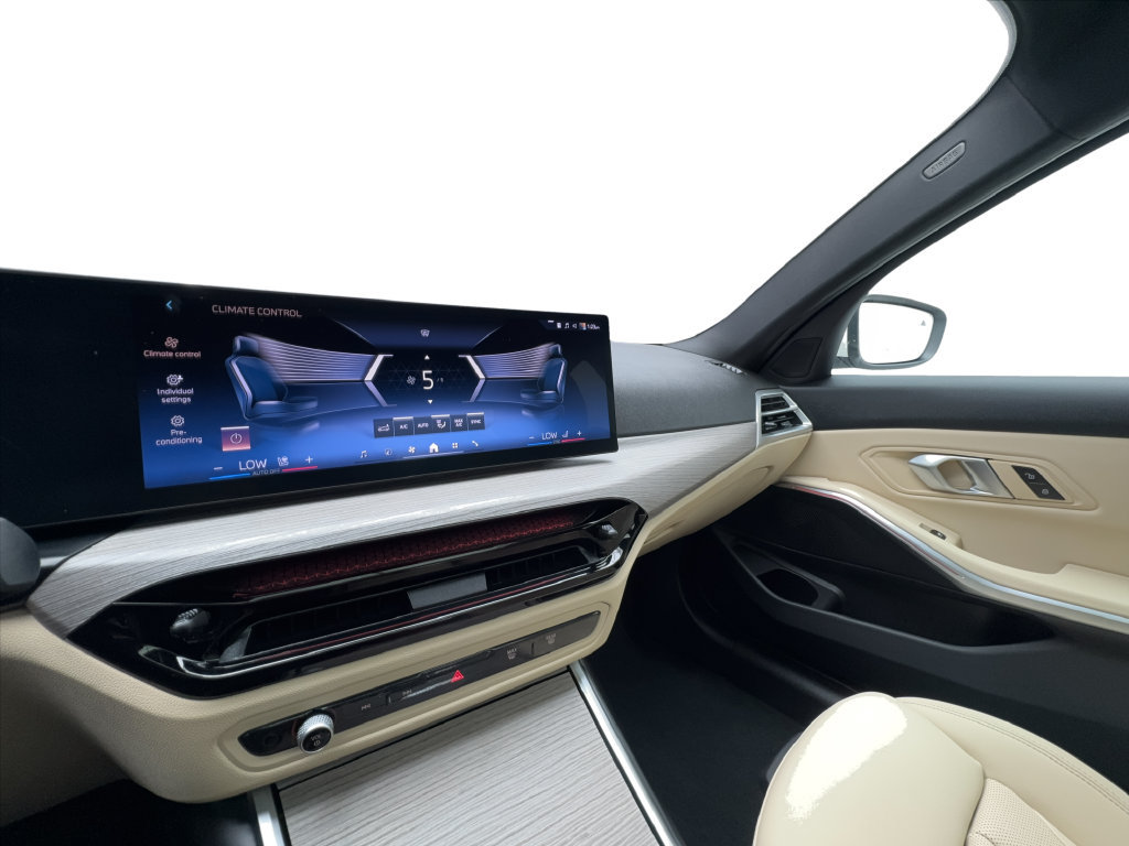 Used 2026 BMW 330i Sedan RWD image 46