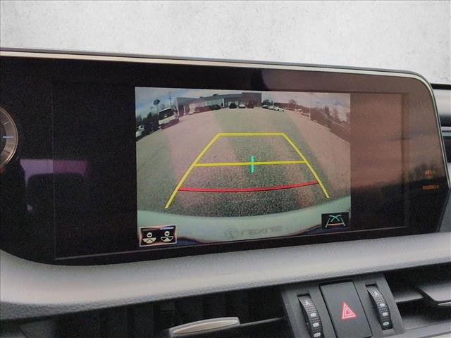 Used 2020 Lexus ES 300h w/ Premium Package image 14