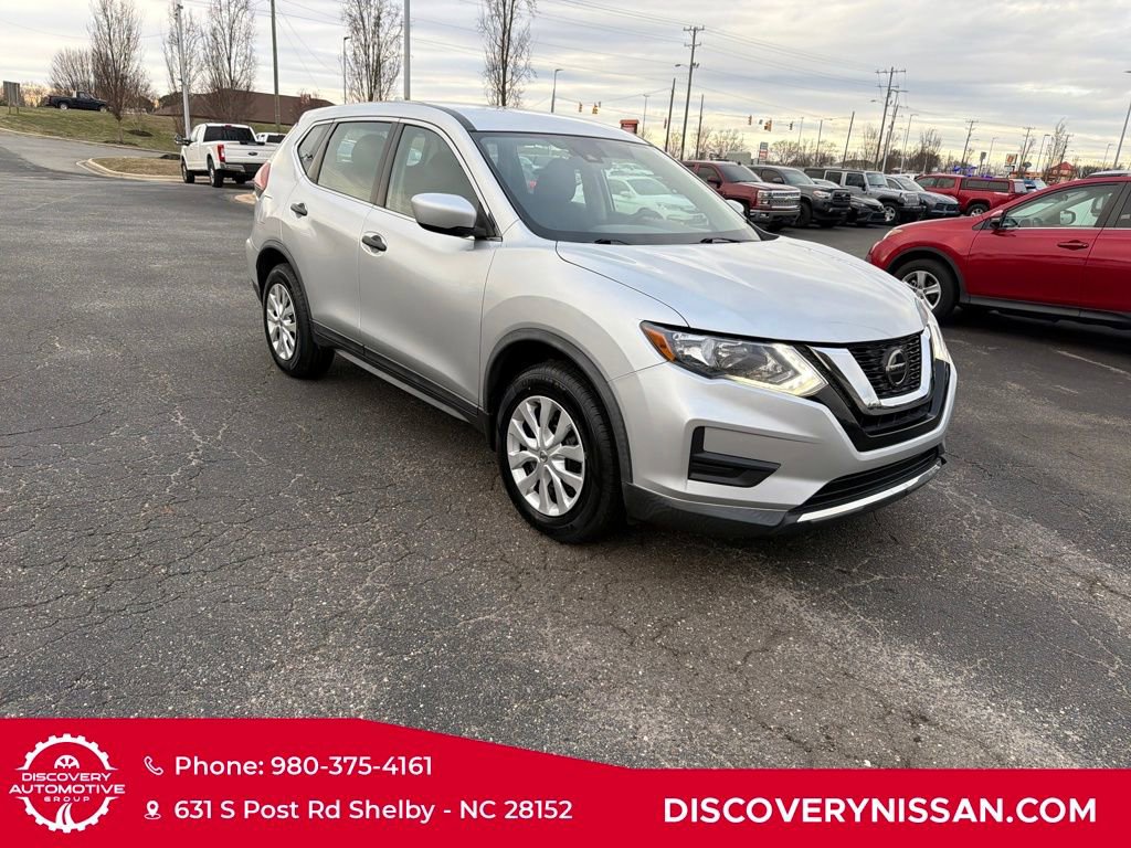Certified 2020 Nissan Rogue S image 5