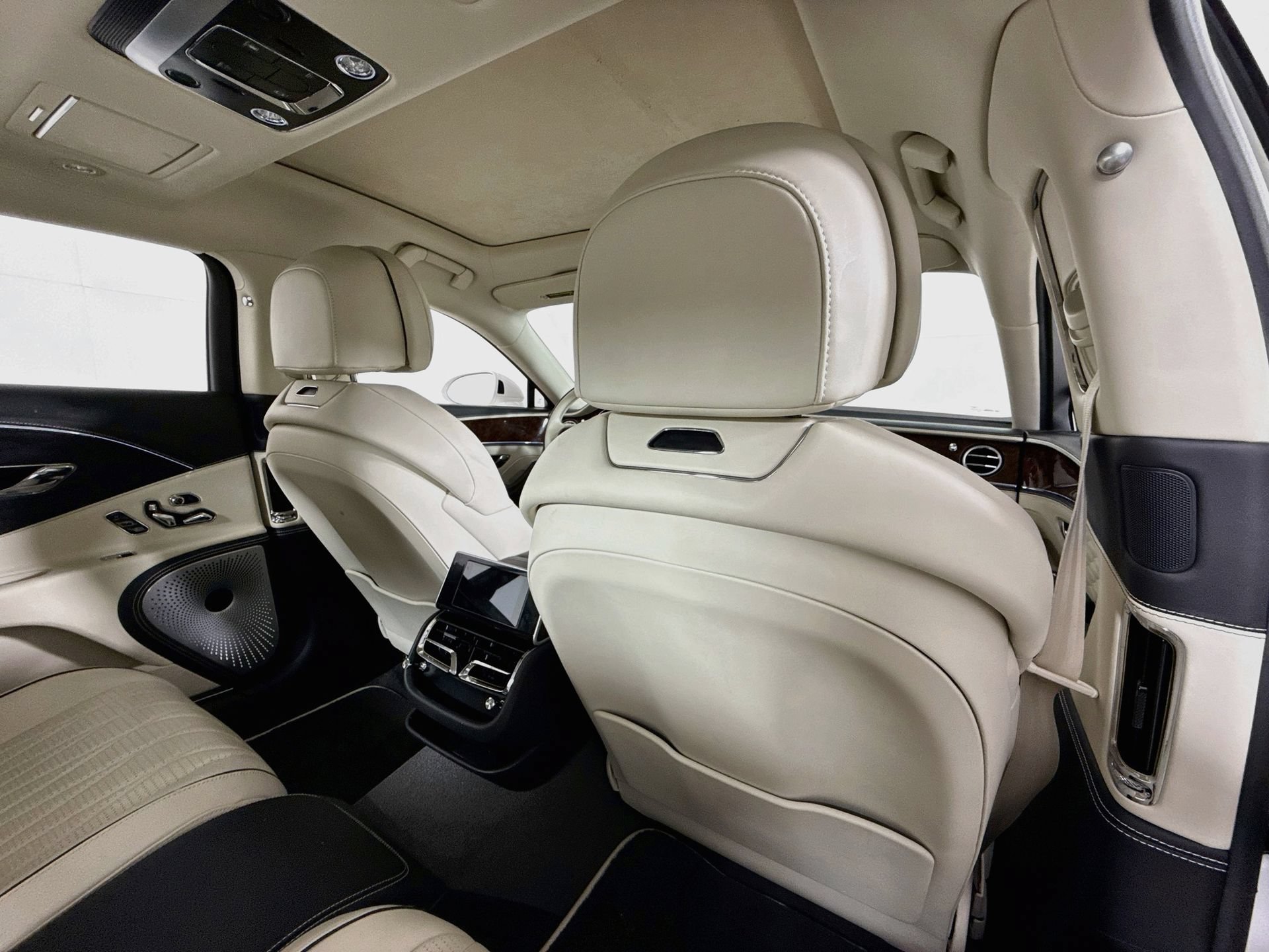 Used 2021 Bentley Flying Spur W12 AWD/4WD image 24
