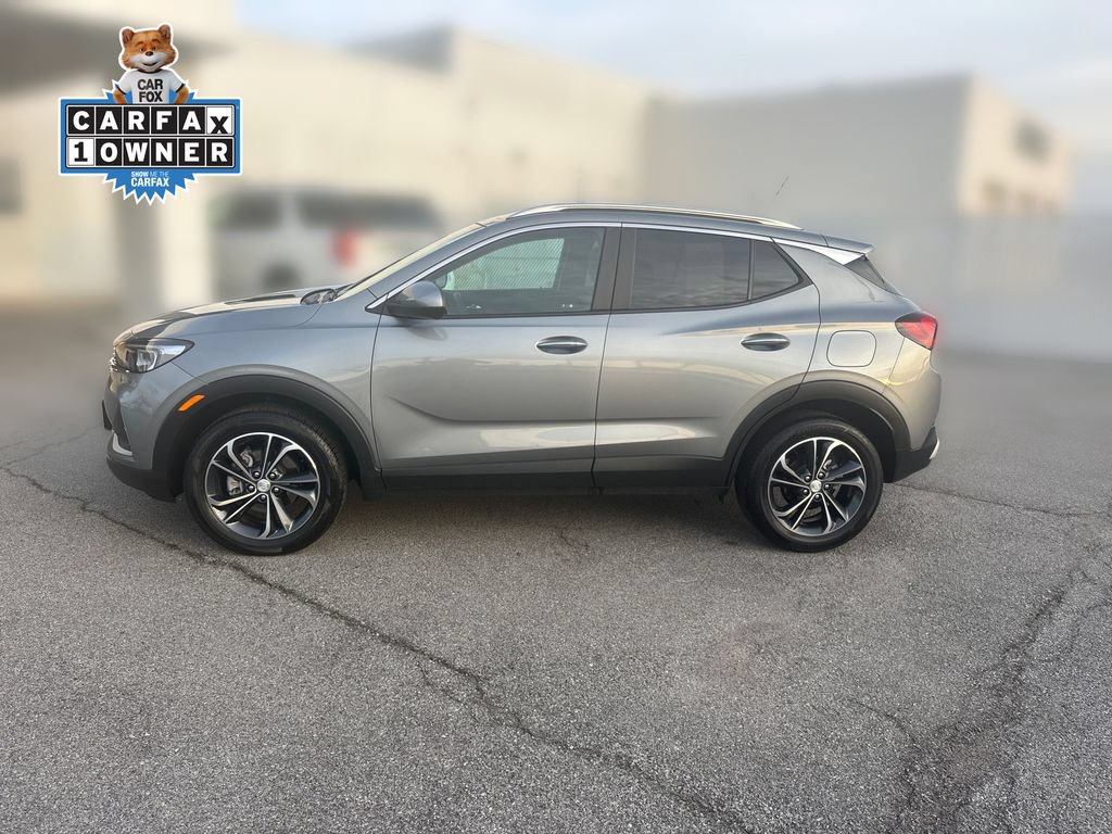 Used 2023 Buick Encore GX Select AWD/4WD image 2