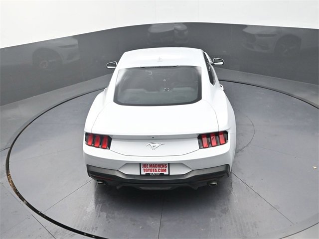 Used 2024 Ford Mustang Coupe image 20