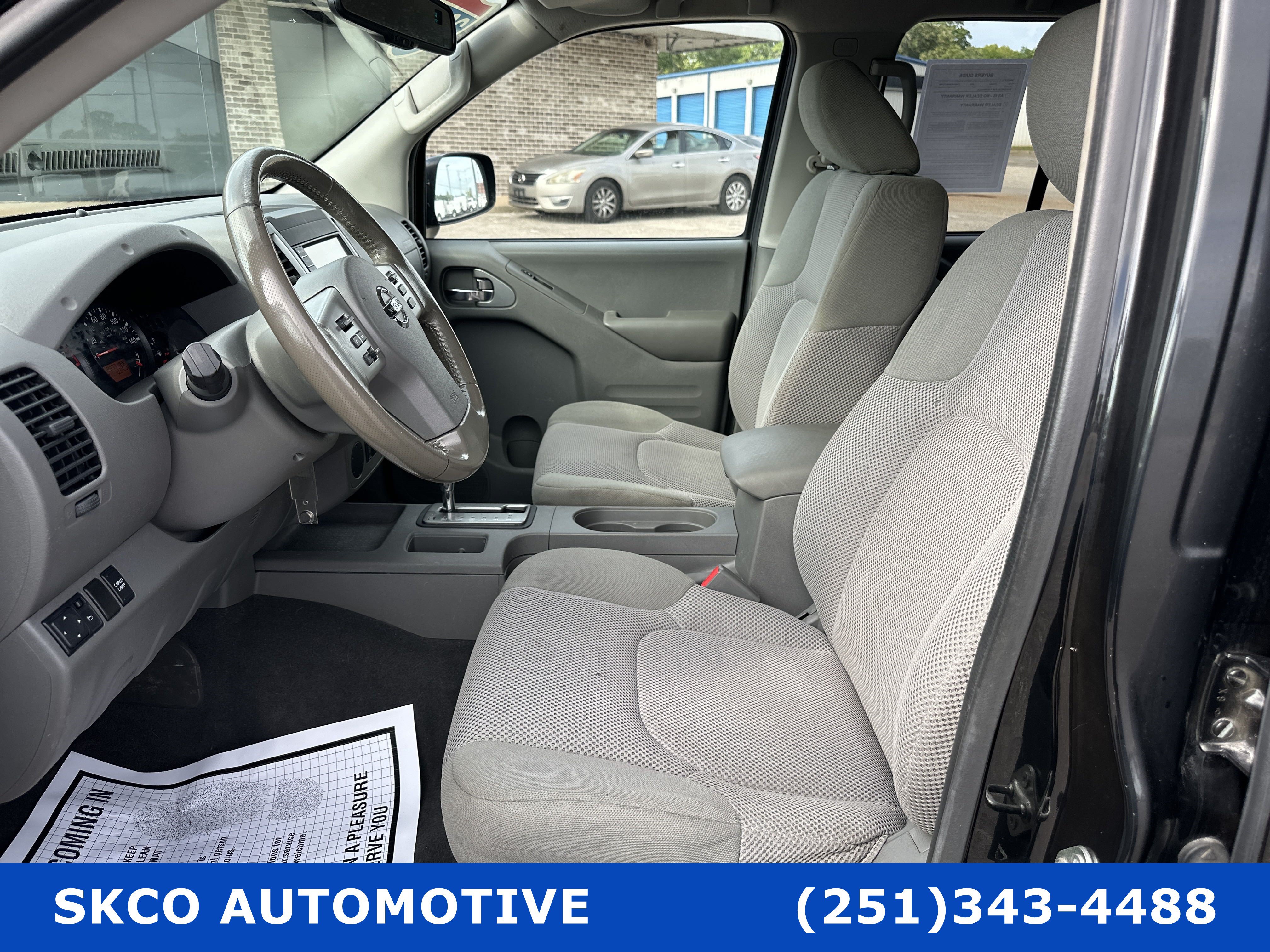 Used 2019 Nissan Frontier SV w/ Value Truck Package RWD image 11