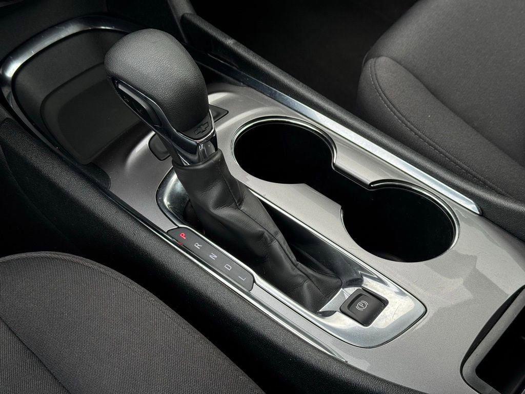 Used 2024 Chevrolet Malibu LT FWD image 30
