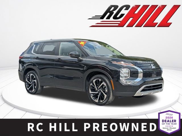 Used 2024 Mitsubishi Outlander SE