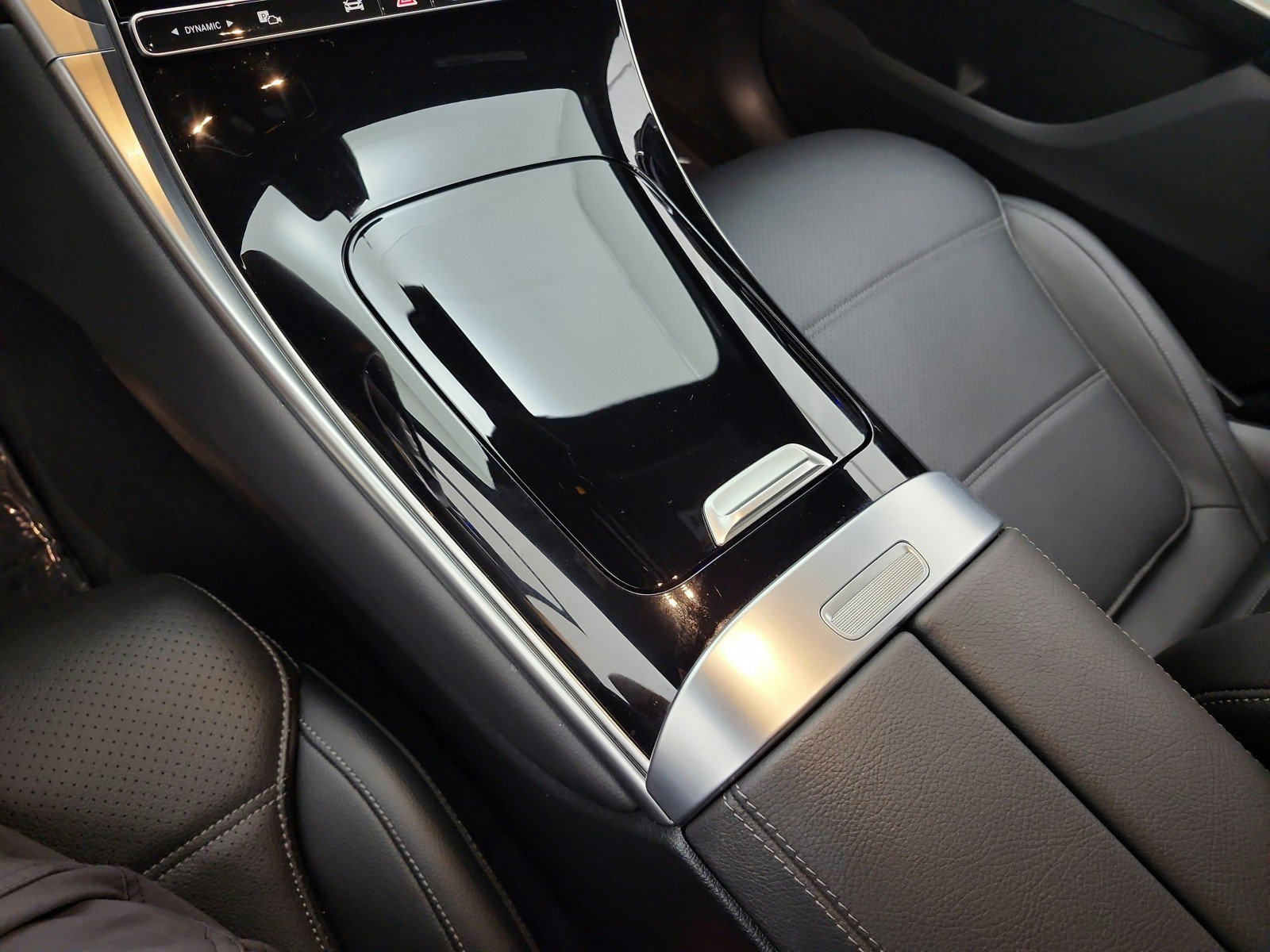 Certified 2026 Mercedes-Benz GLC 300 image 12
