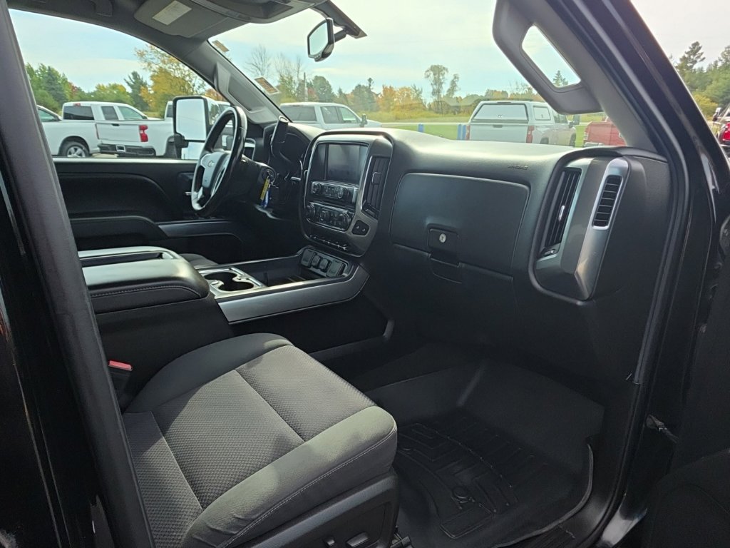 Used 2015 Chevrolet Silverado 2500 LT w/ LT Convenience Package AWD/4WD image 25