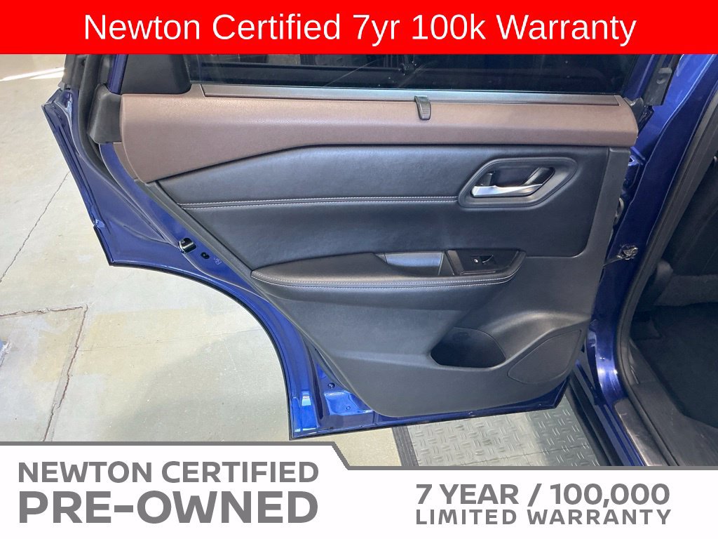 Used 2023 Nissan Rogue SV w/ SV Premium B Package FWD image 40