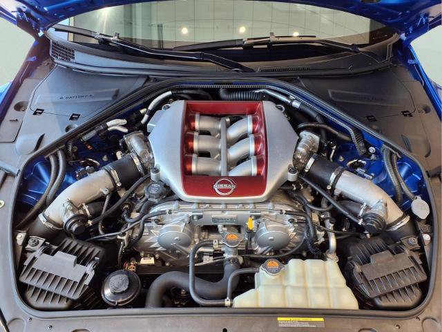 Certified 2024 Nissan GT-R w/ Floor Mat Package AWD/4WD image 12