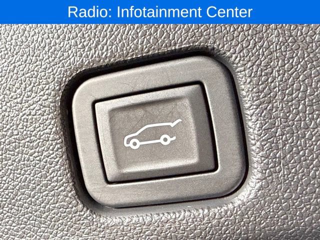 Used 2025 Buick Enclave Preferred image 15