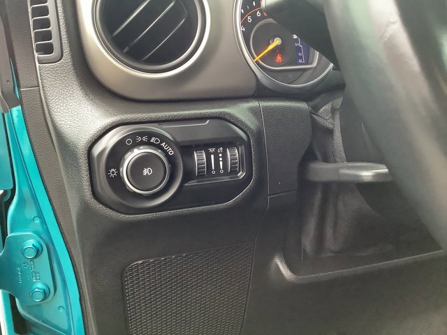 Used 2020 Jeep Wrangler Sport S image 14