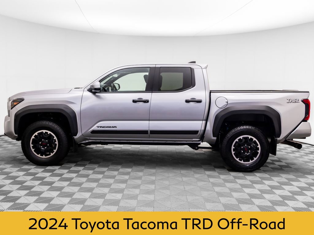 Used 2024 Toyota Tacoma TRD Off-Road AWD/4WD image 2