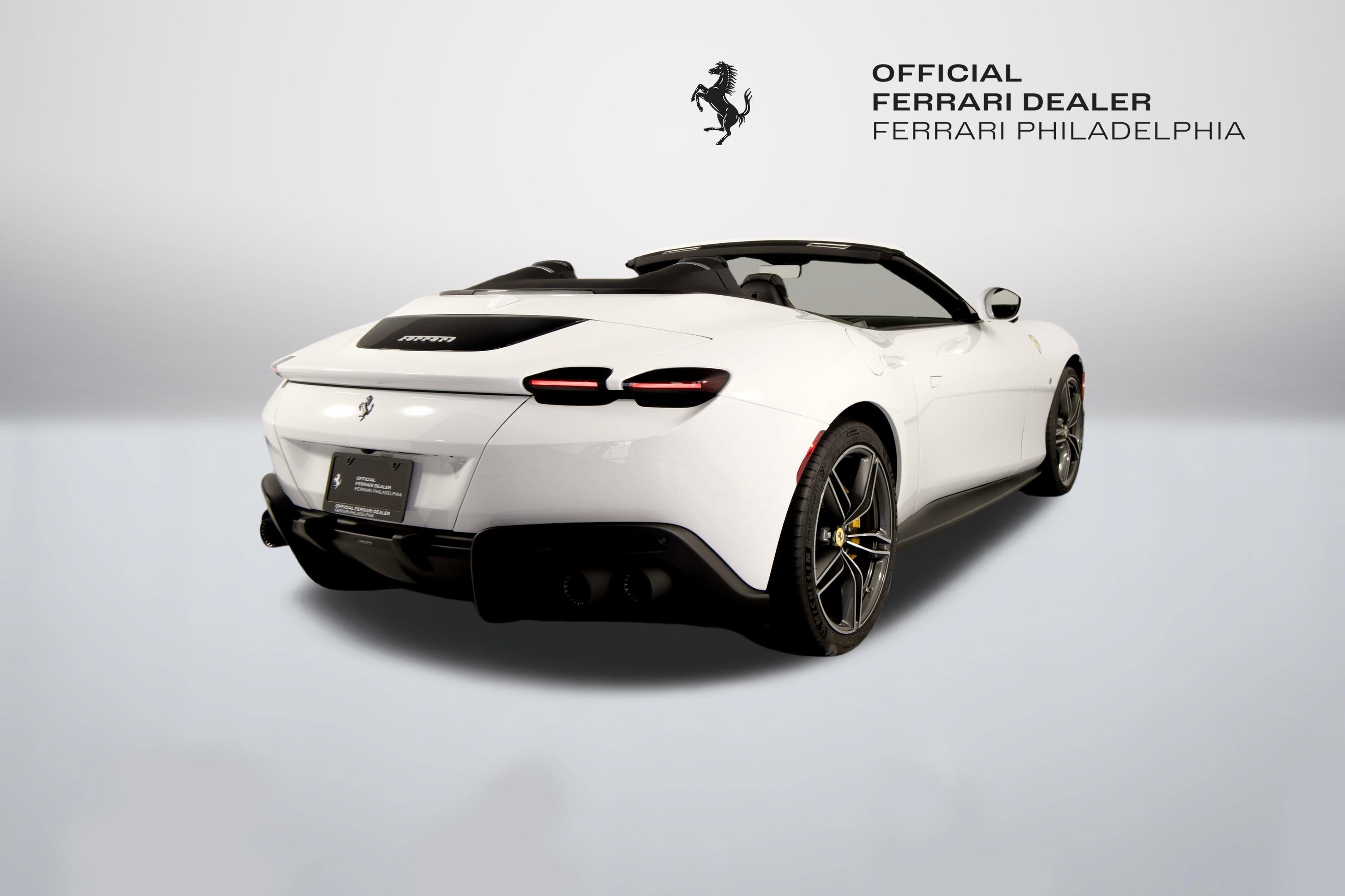 Certified 2026 Ferrari Roma Spider RWD image 8