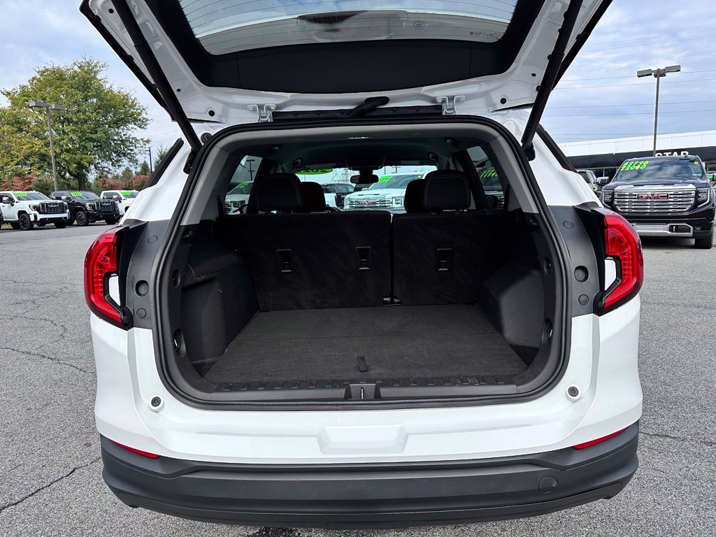 Certified 2022 GMC Terrain SLE w/ Driver Convenience Package AWD/4WD image 42