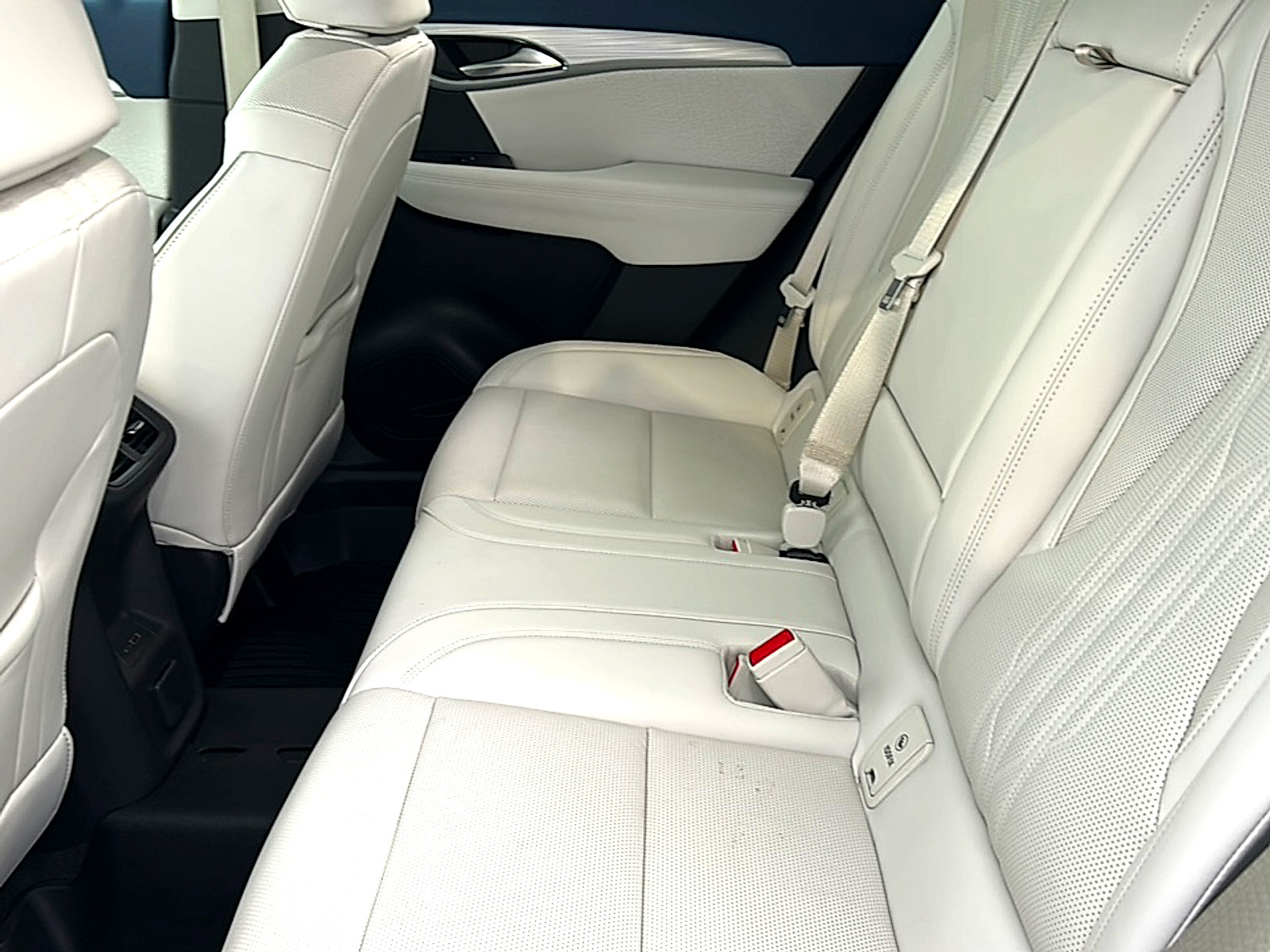 New 2026 Buick Envision Avenir AWD/4WD image 15