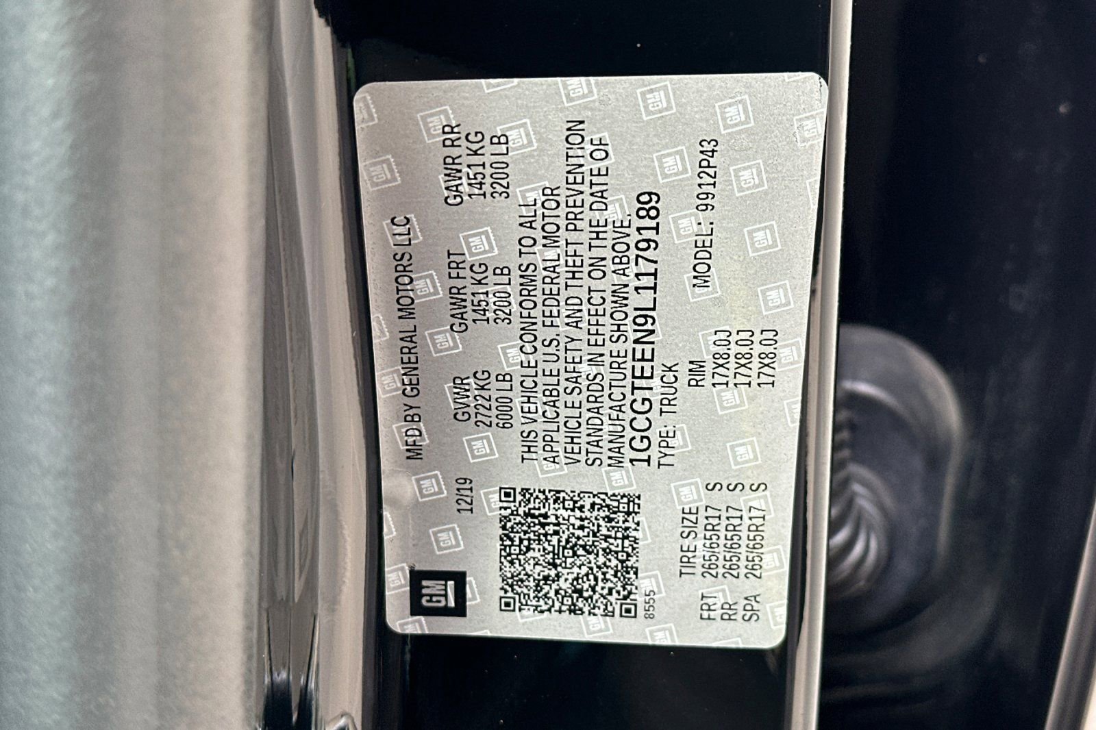 Certified 2020 Chevrolet Colorado ZR2 w/ ZR2 Midnight Special Edition image 38