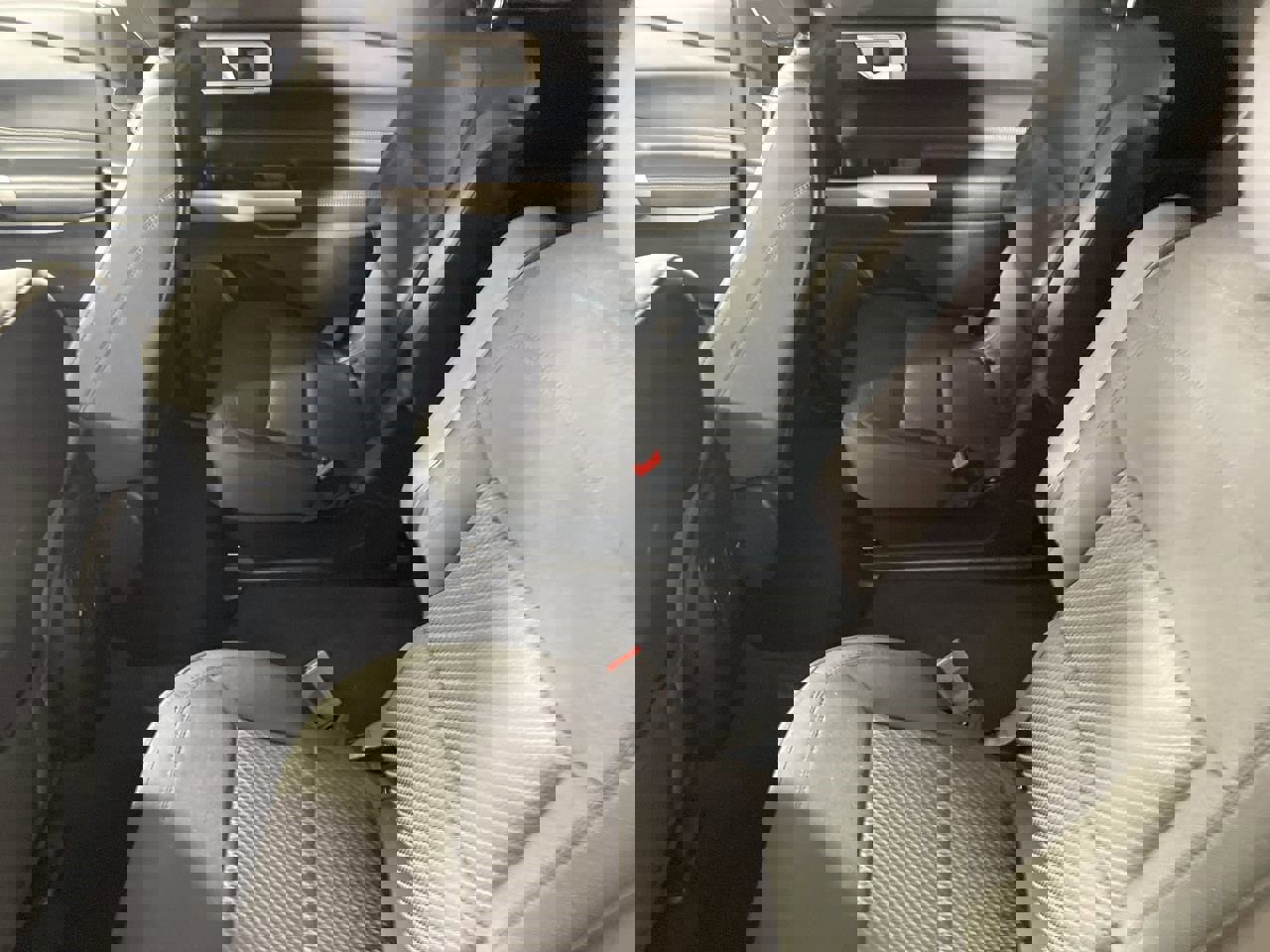 Used 2022 Ford Explorer XLT image 22