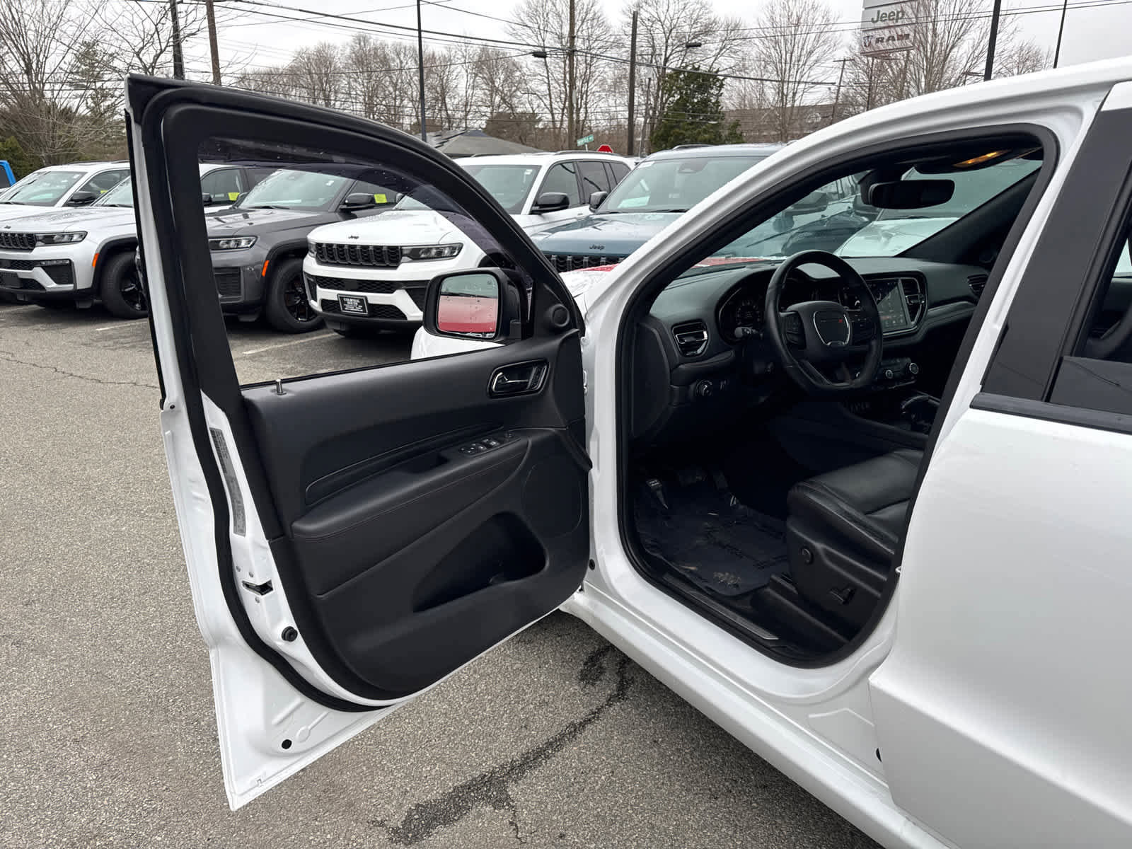 Used 2022 Dodge Durango R/T w/ Blacktop Package image 11