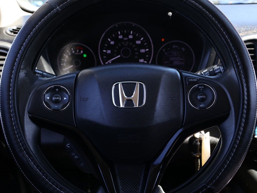 Used 2022 Honda HR-V LX image 25