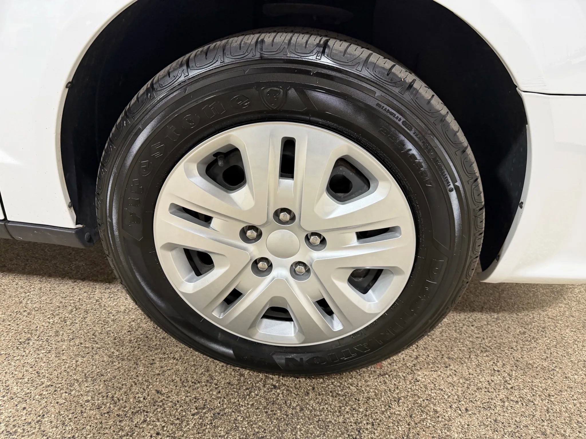 Used 2019 Dodge Grand Caravan SE image 69