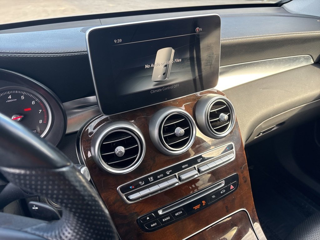 Used 2016 Mercedes-Benz GLC 300 4MATIC image 17