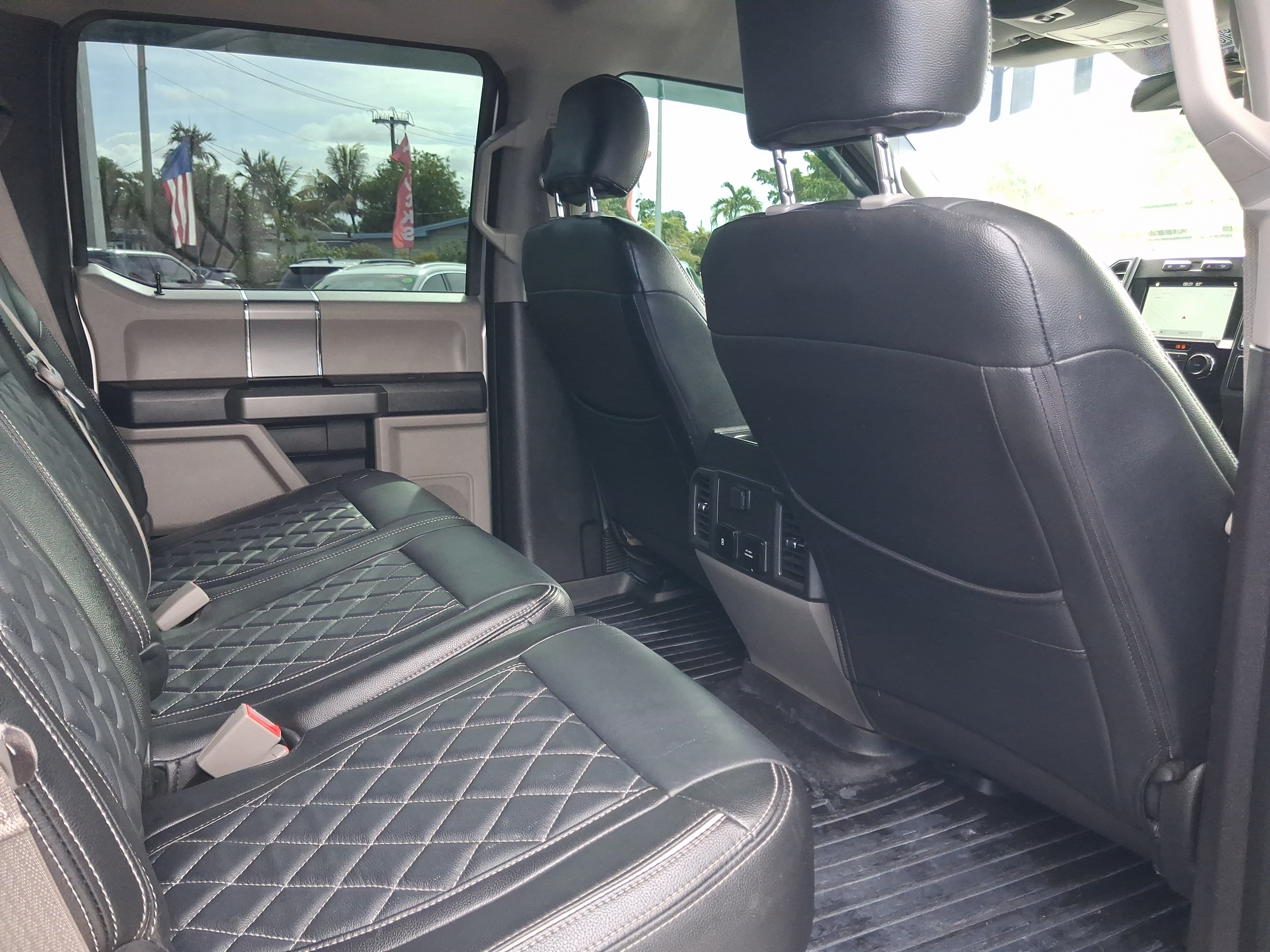 Used 2018 Ford F250 XLT w/ XLT Premium Package AWD/4WD image 29