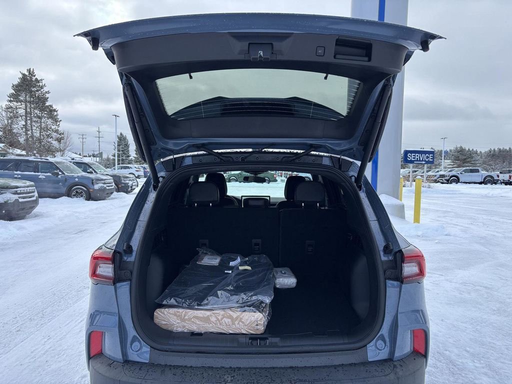 New 2026 Ford Escape ST-Line w/ Tech Pack #1 image 16