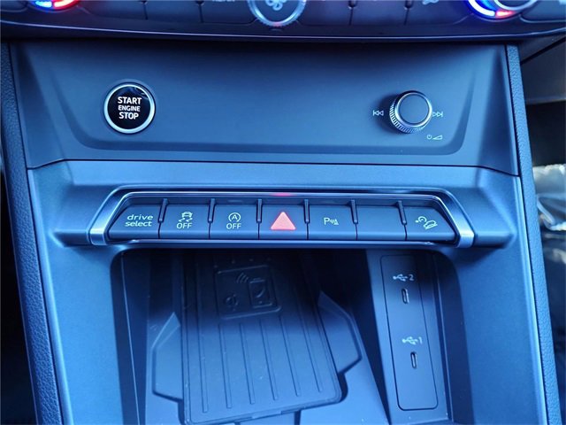 New 2025 Audi Q3 2.0T Premium image 21