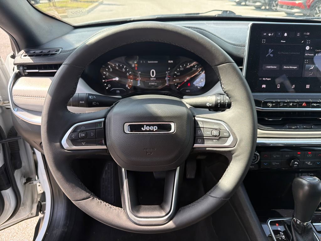 Used 2024 Jeep Compass Limited image 27
