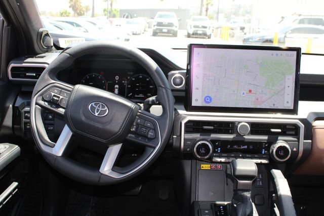 Used 2026 Toyota 4Runner Limited w/ Tow Technology Package AWD/4WD image 14
