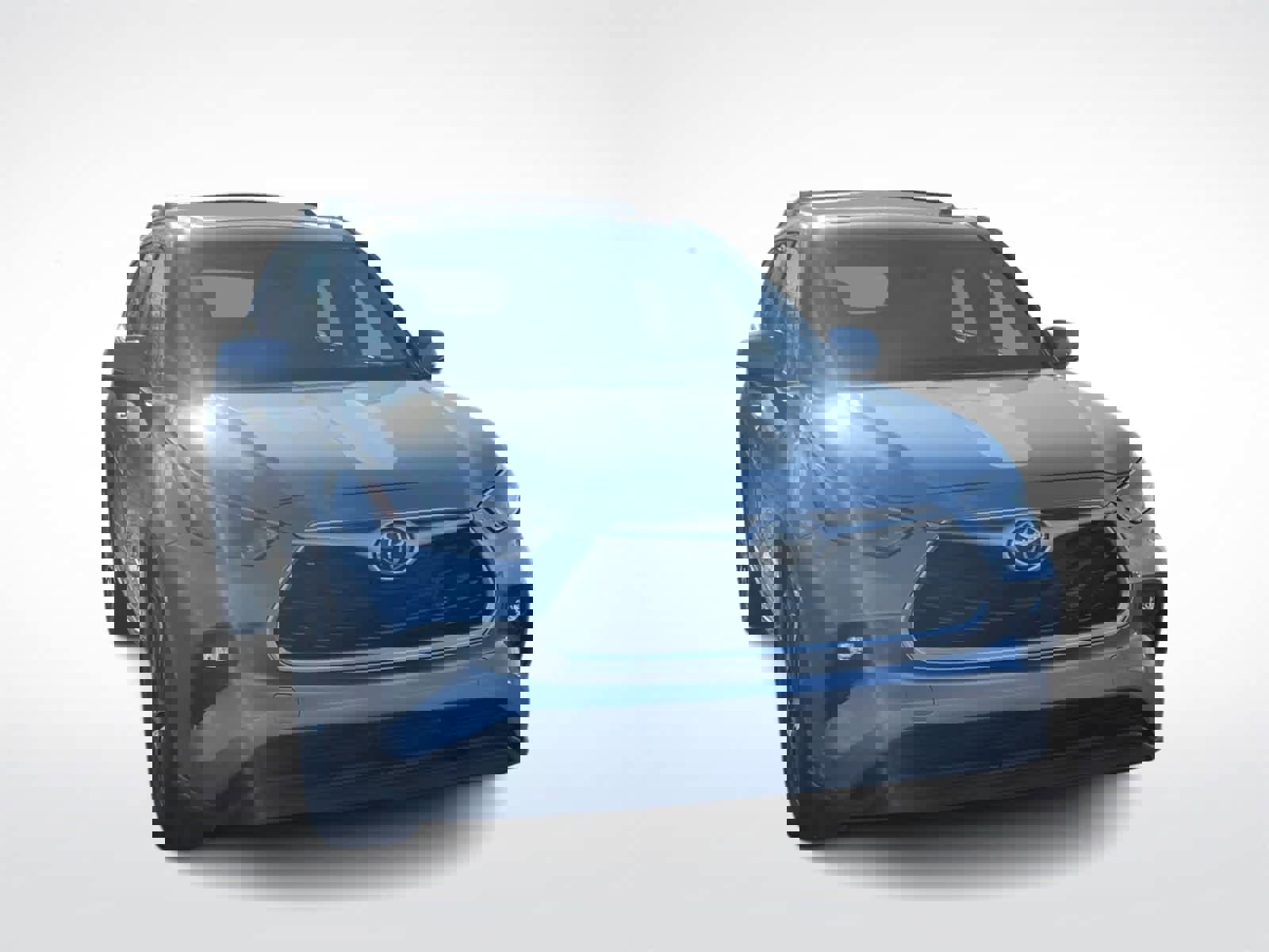 Used 2023 Toyota Highlander XLE image 3