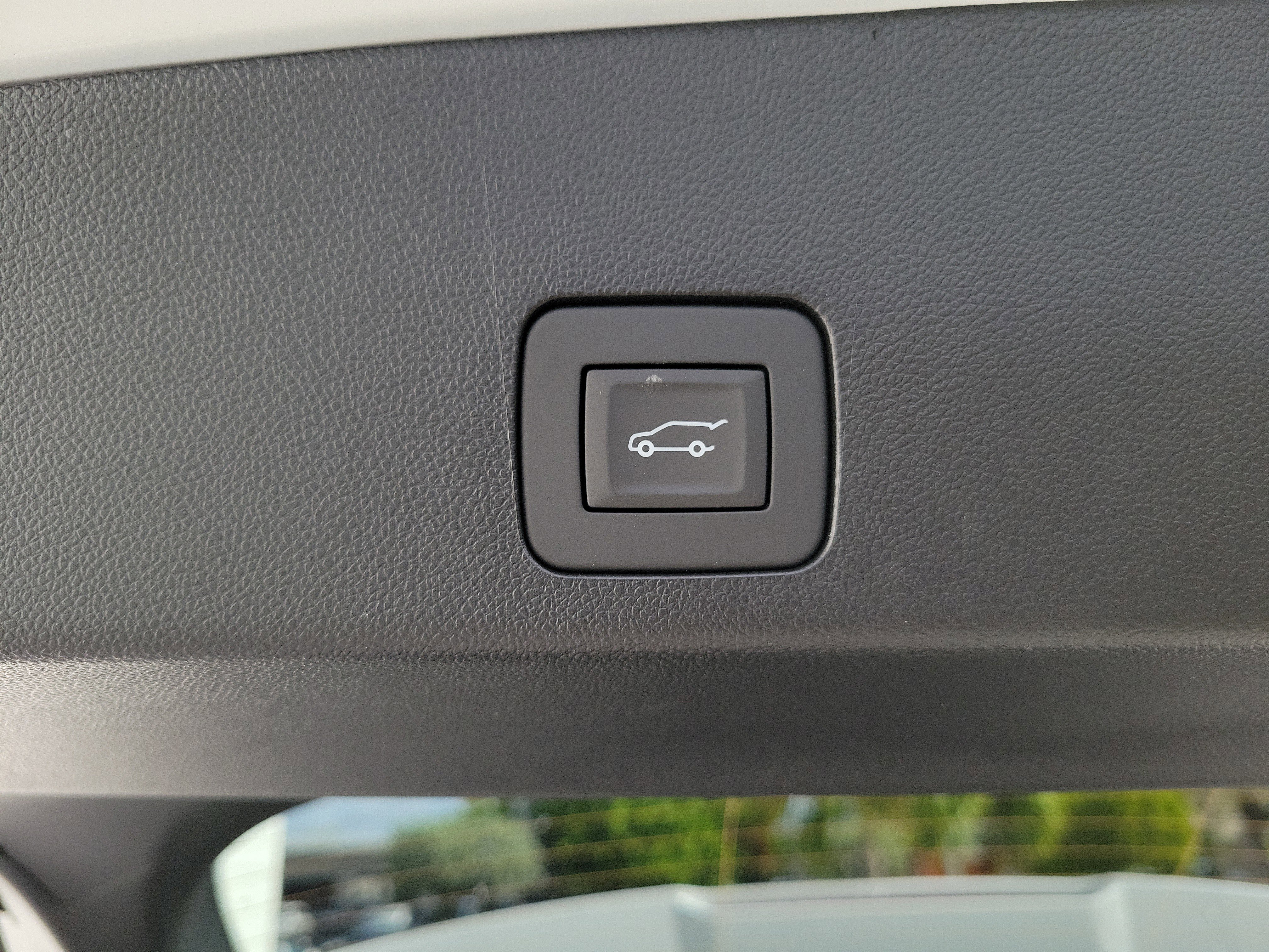 New 2026 Buick Encore GX Sport Touring image 9