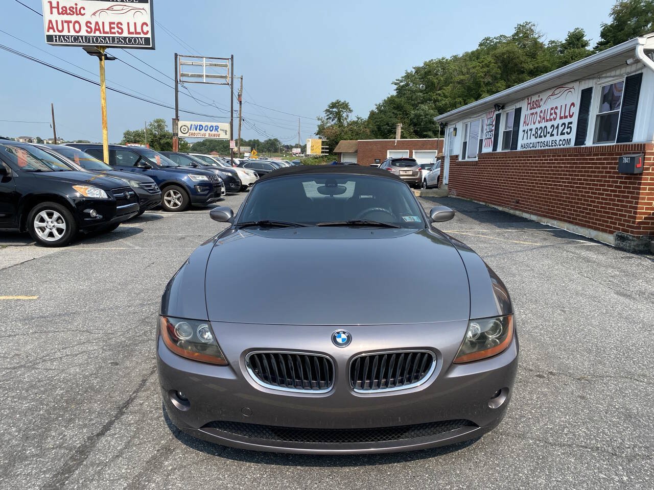Used 2004 BMW Z4 2.5i RWD image 6