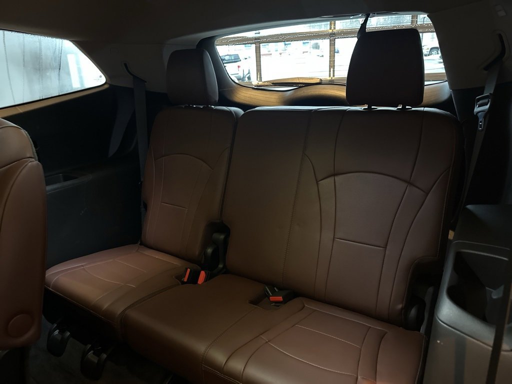 Used 2019 Buick Enclave Avenir w/ Avenir Technology Package image 14