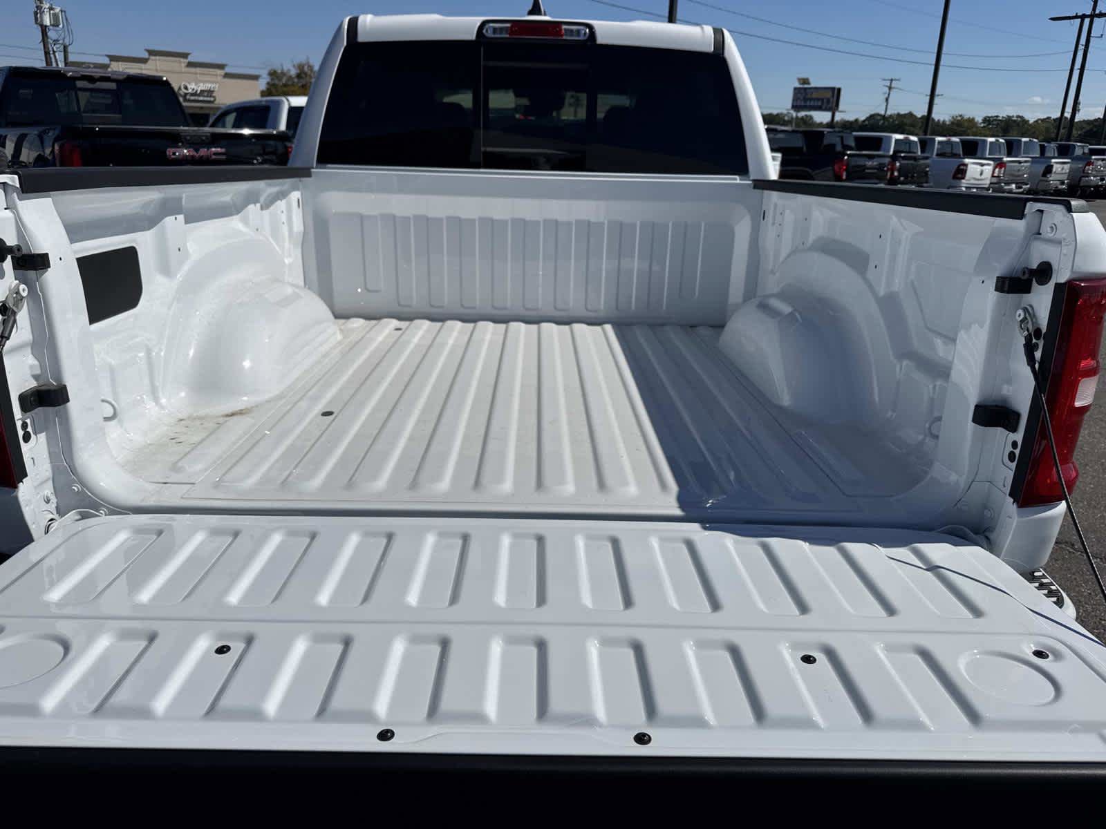 New 2026 RAM 1500 Laramie w/ Sport Appearance Package image 7