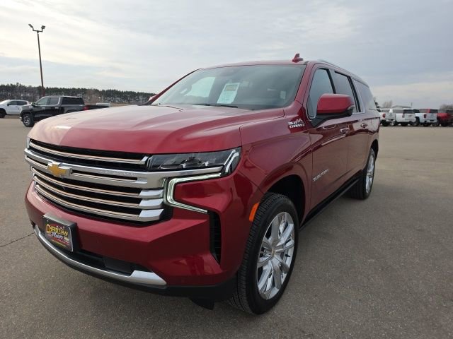 Used 2024 Chevrolet Suburban High Country image 1