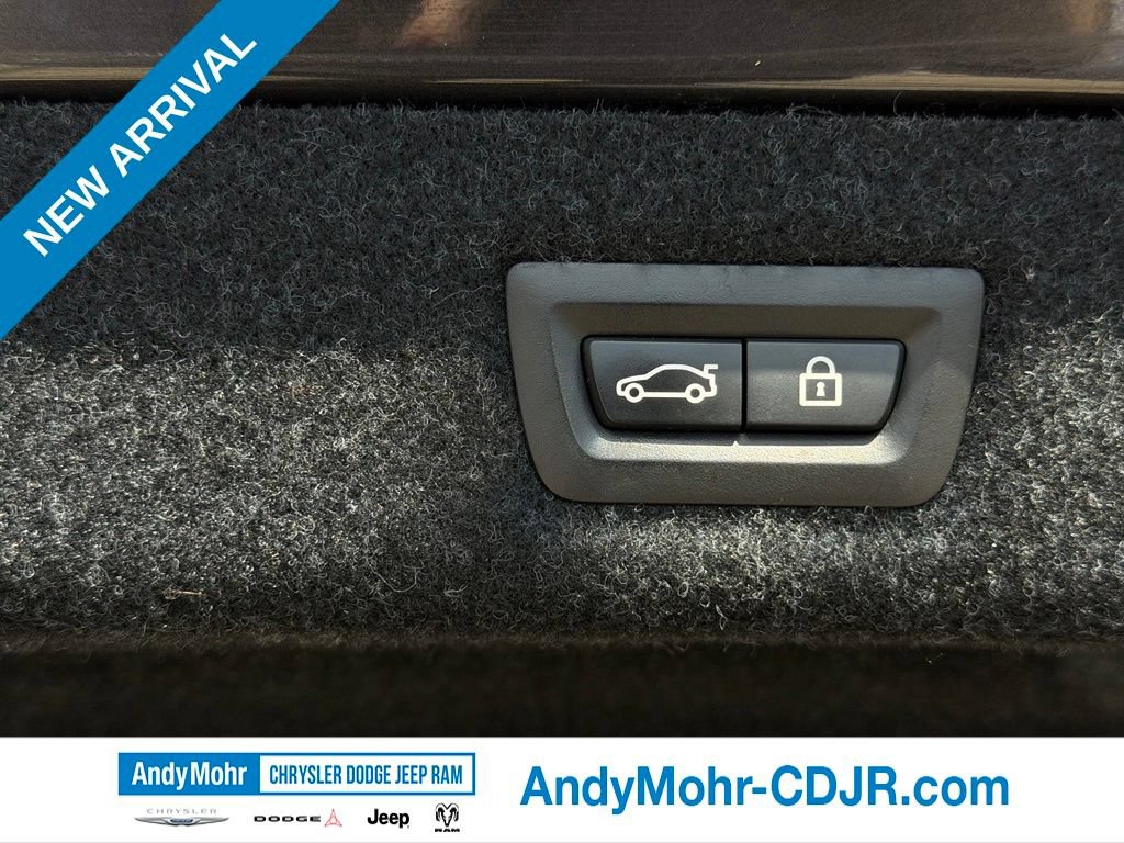 Used 2018 BMW 540i xDrive AWD/4WD image 36