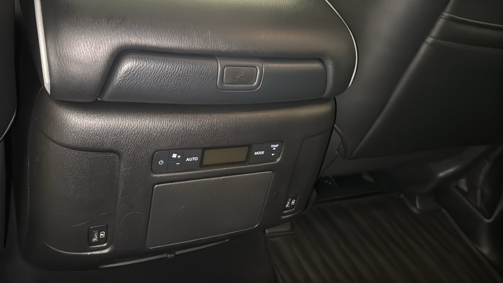 Used 2023 INFINITI QX80 Premium Select w/ Cargo Package AWD/4WD image 29