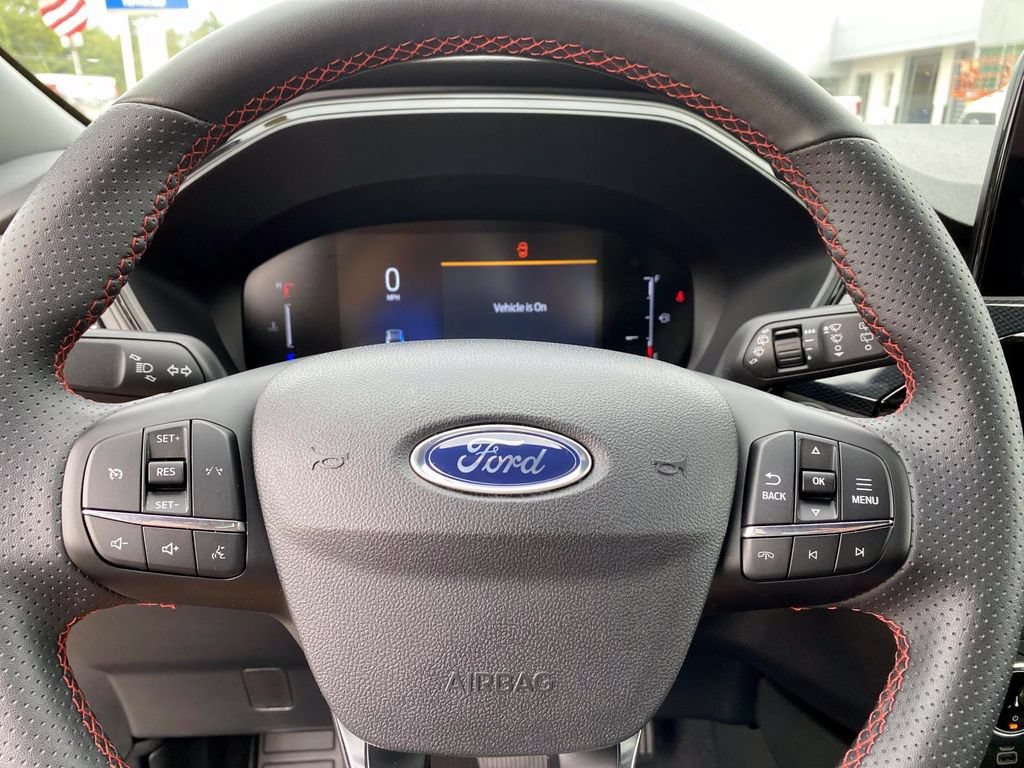 Used 2026 Ford Escape ST-Line AWD/4WD image 16
