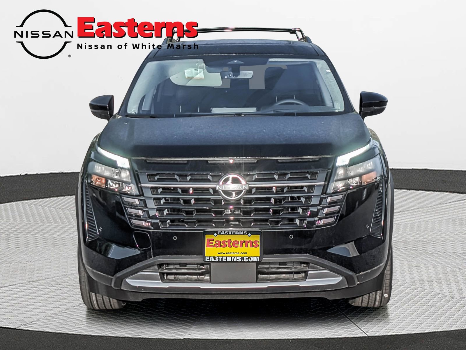 New 2026 Nissan Pathfinder Platinum w/ Cargo Package AWD/4WD image 4